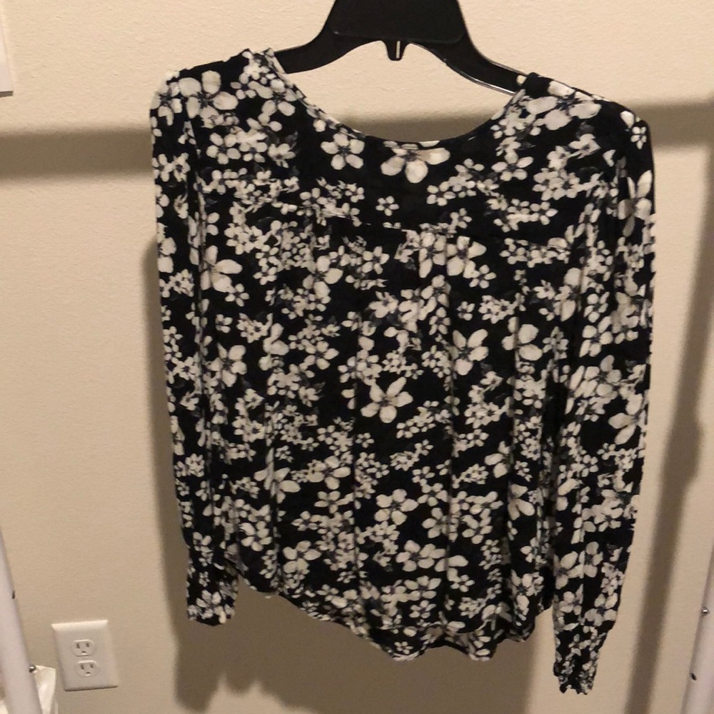 Lucky Brand women’s top